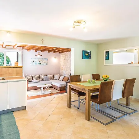 Stunning In With Wifi Holiday home *